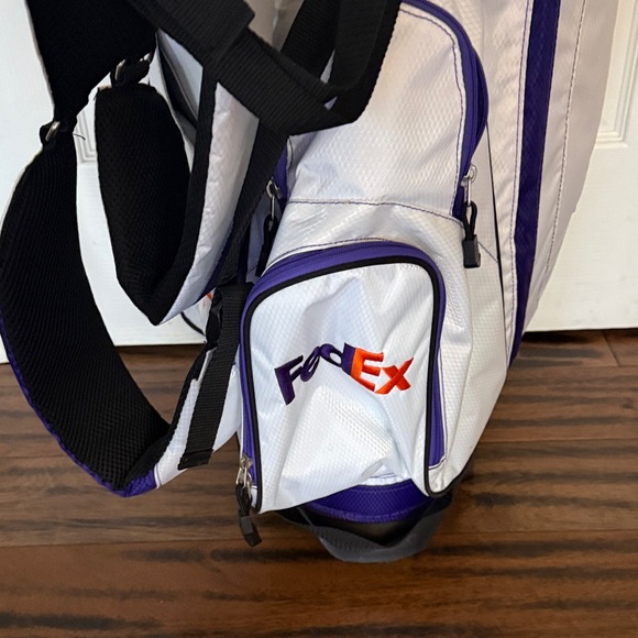 Onex White and Purple Golf Bag - Picture 2 of 6